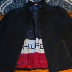 Tommy Hilfiger Men's Black and Red Puffer Jacket